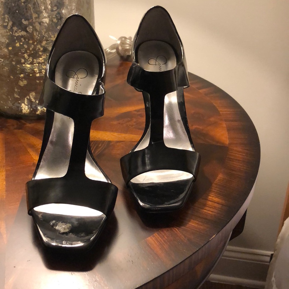 Jessica Simpson patent leather heels